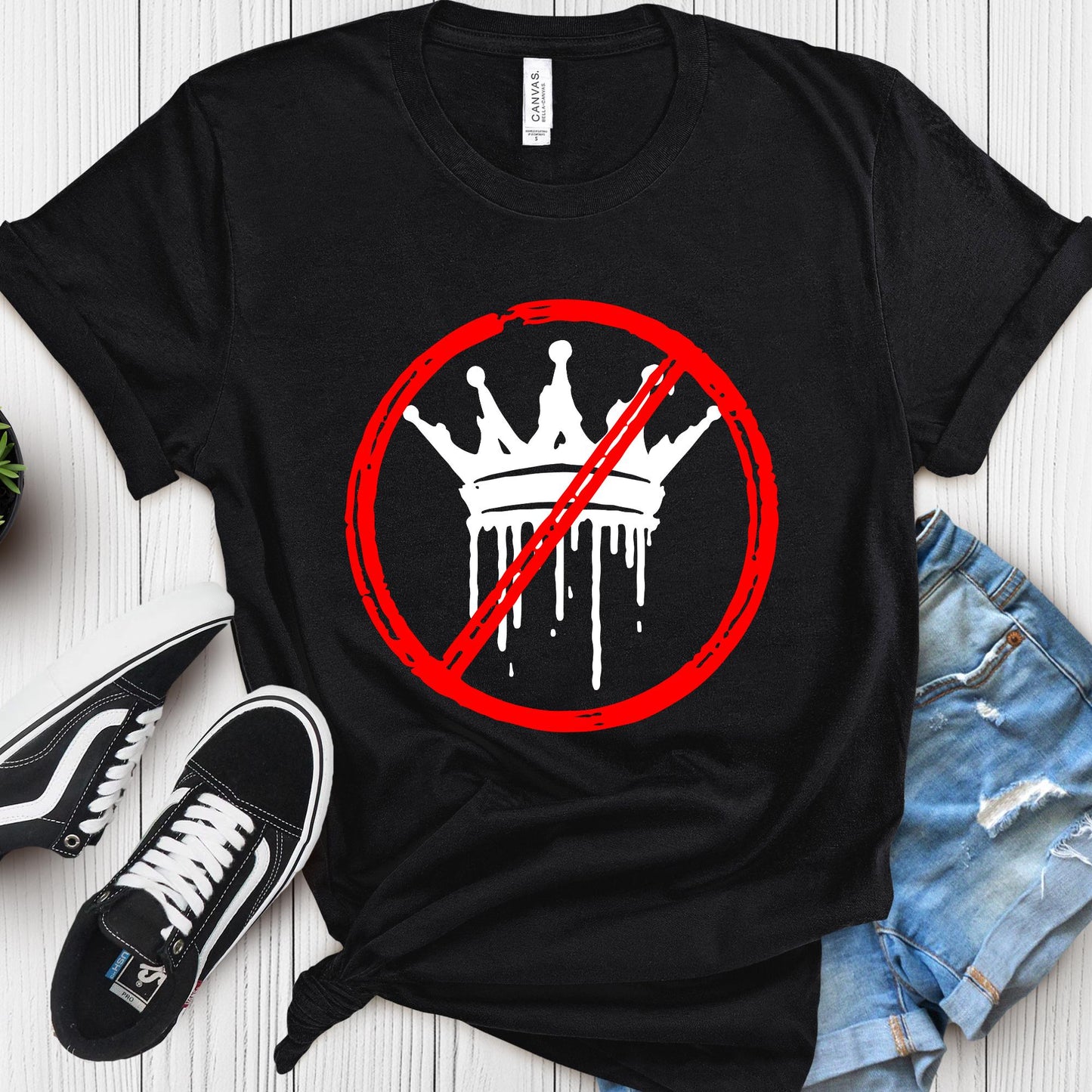 No Kings USA Shirt: Pro-Democracy Feminist Tee