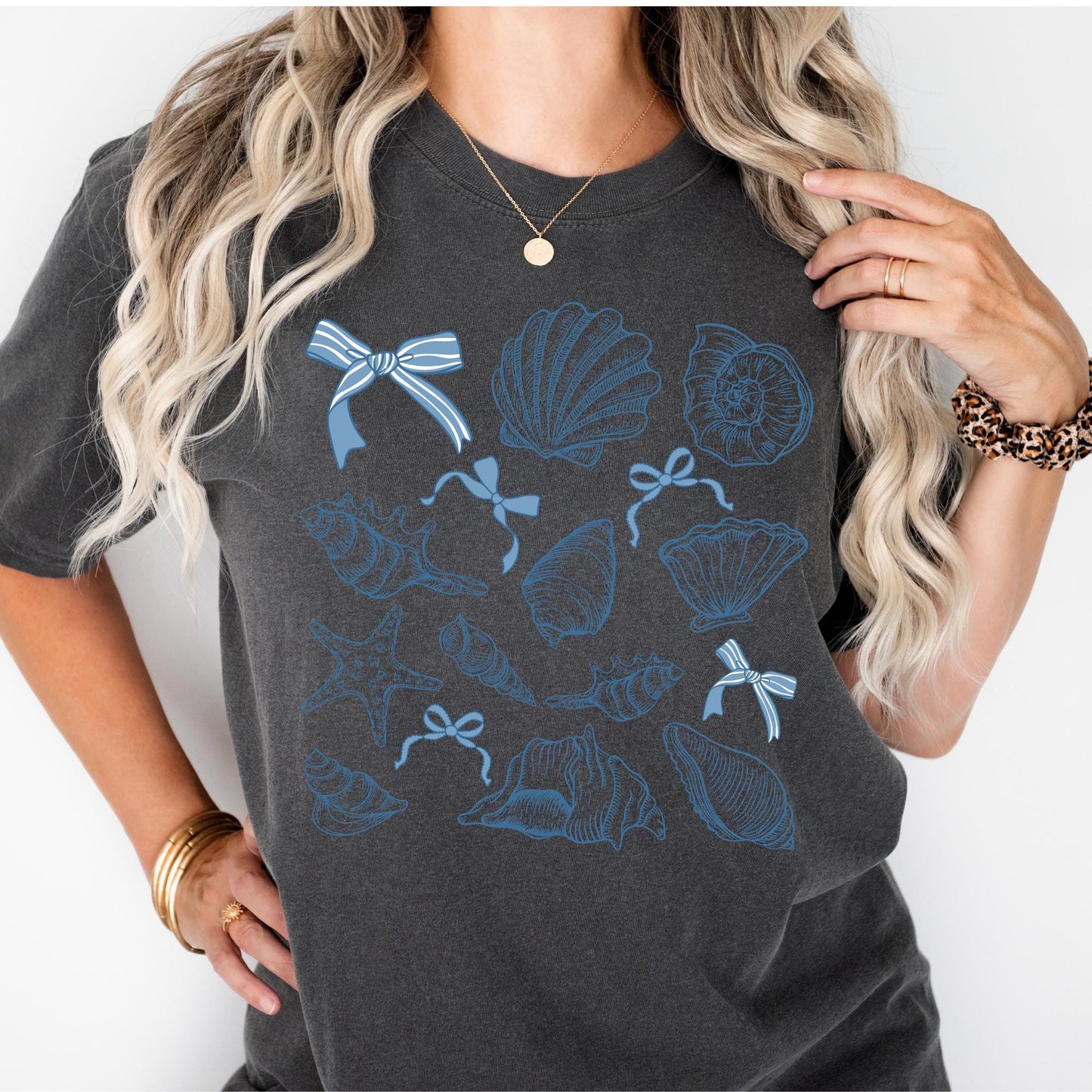 Seashell Comfort Colors T-Shirt: Retro Beach Coquette Top
