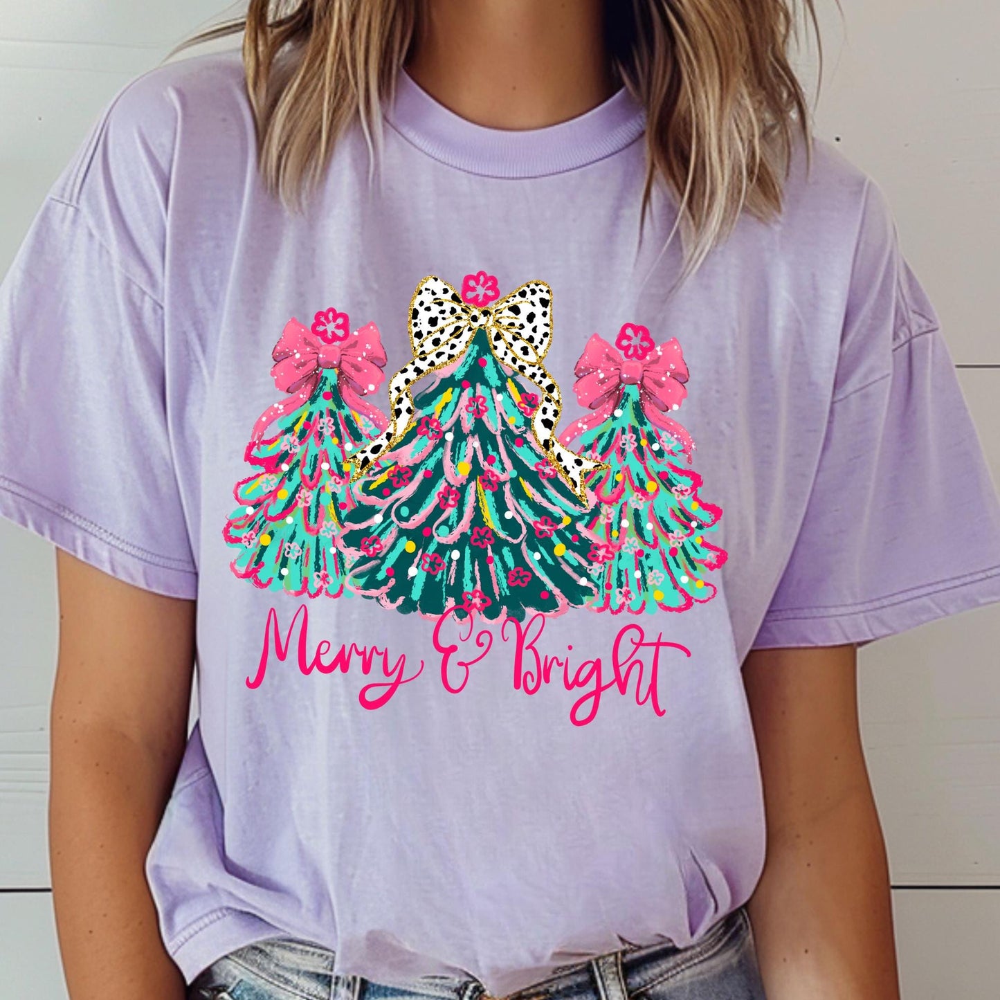 Merry & Bright Comfort Colors® Christmas Shirt, Pink Leopard Bow Christmas Tree Tee, Cute Holiday T-Shirt, Festive Graphic Tee for Women